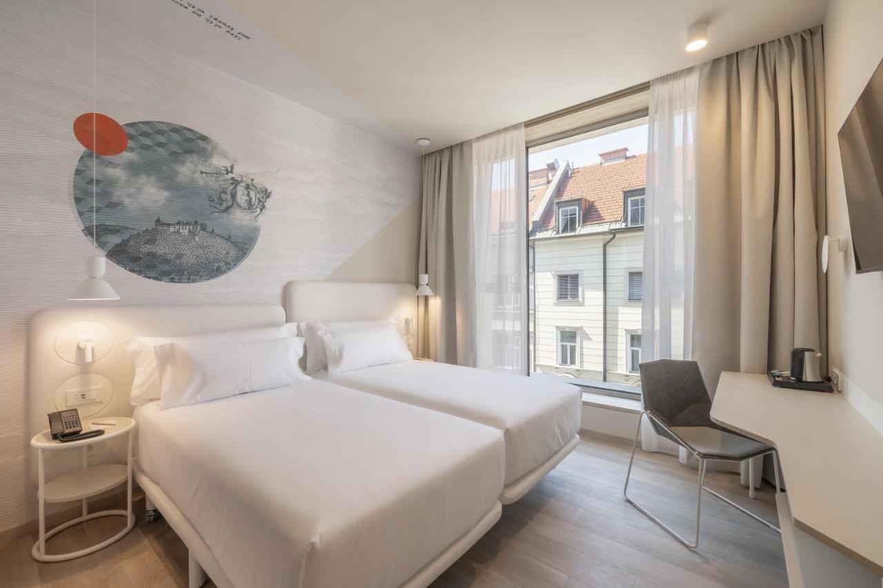 Hotel Occidental